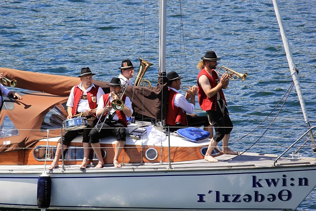 于俱乐部赛 于俱乐部赛